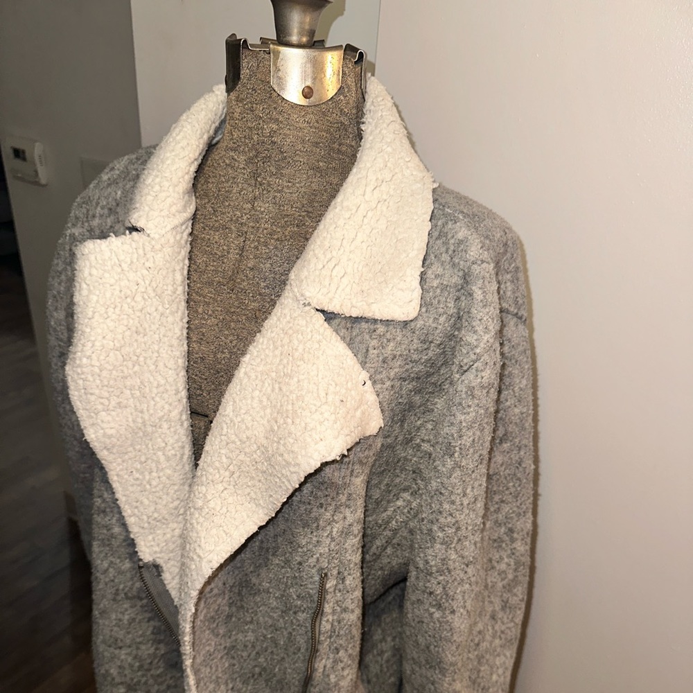 Sherpa Midi Grey Coat